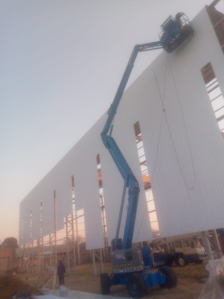 27618279831_status_0b50fd23290640afa5ec8e6f6632322a